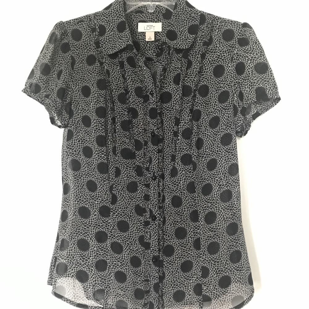 COPY - Ann Taylor LOFT Button-up short sleeve blouse